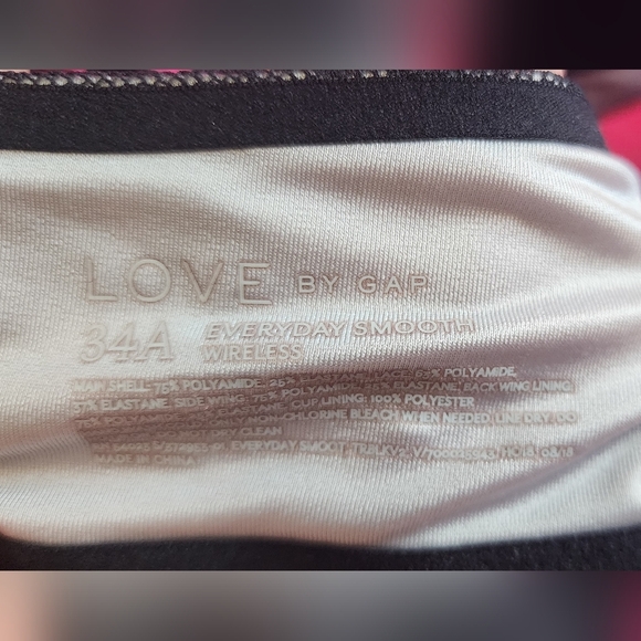 GAP Black Smooth-Cup Bra Intimates & Sleepwear - Picture 3 of 3